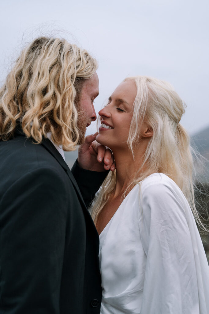 Emotional ceremony moment in the Icelandic highlands